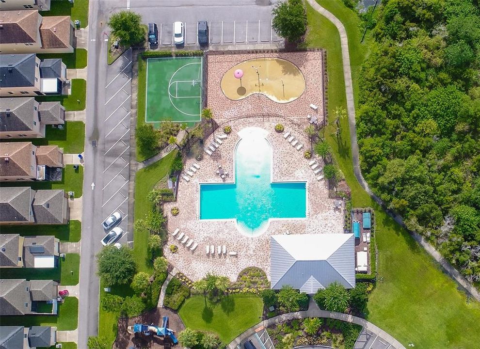 Activo con contrato: $2,000 (2 camas, 2 baños, 1480 Pies cuadrados)