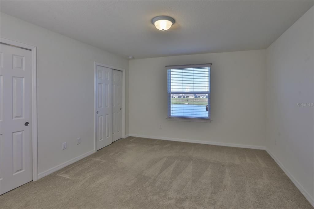 Activo con contrato: $2,000 (2 camas, 2 baños, 1480 Pies cuadrados)