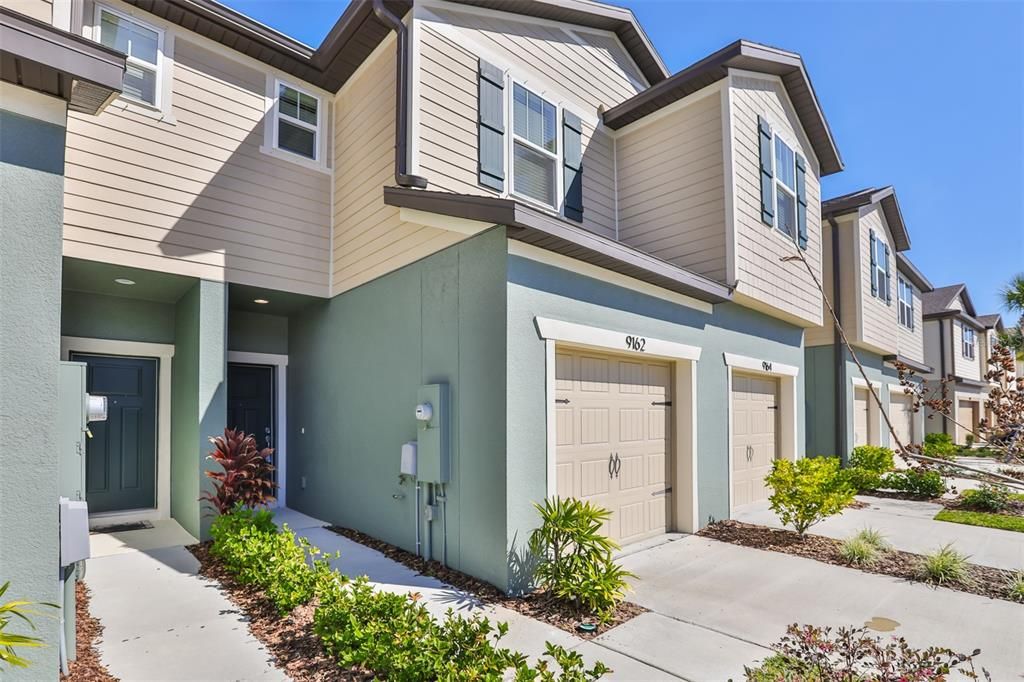 Activo con contrato: $2,000 (2 camas, 2 baños, 1480 Pies cuadrados)