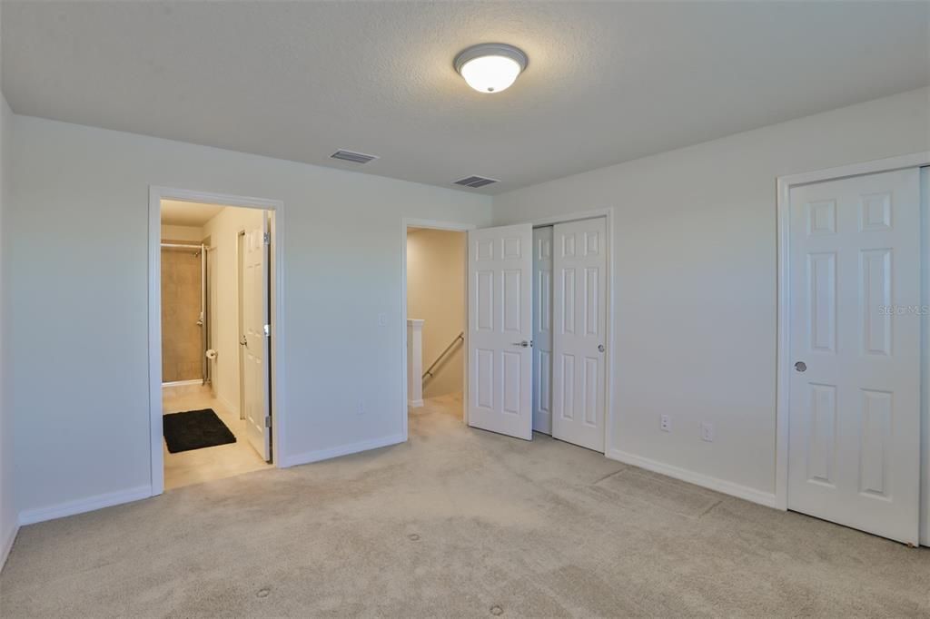 Activo con contrato: $2,000 (2 camas, 2 baños, 1480 Pies cuadrados)