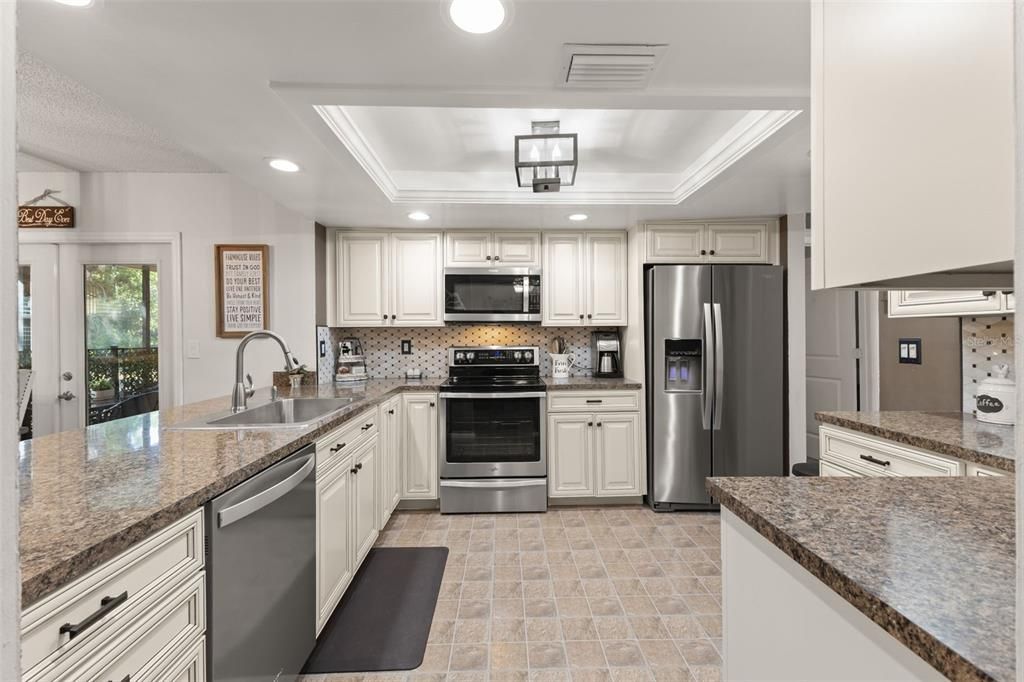 For Sale: $539,000 (3 beds, 2 baths, 1607 Square Feet)