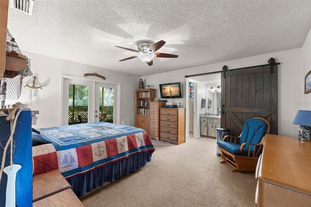 For Sale: $539,000 (3 beds, 2 baths, 1607 Square Feet)