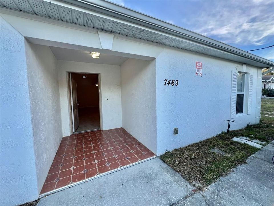 В аренду: $1,595 (2 спален, 2 ванн, 1360 Квадратных фут)