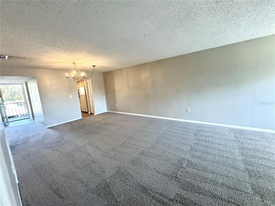 出租: $1,850 (2 贝兹, 2 浴室, 1150 平方英尺)