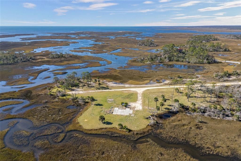 En Venta: $1,900,000 (25.48 acres)