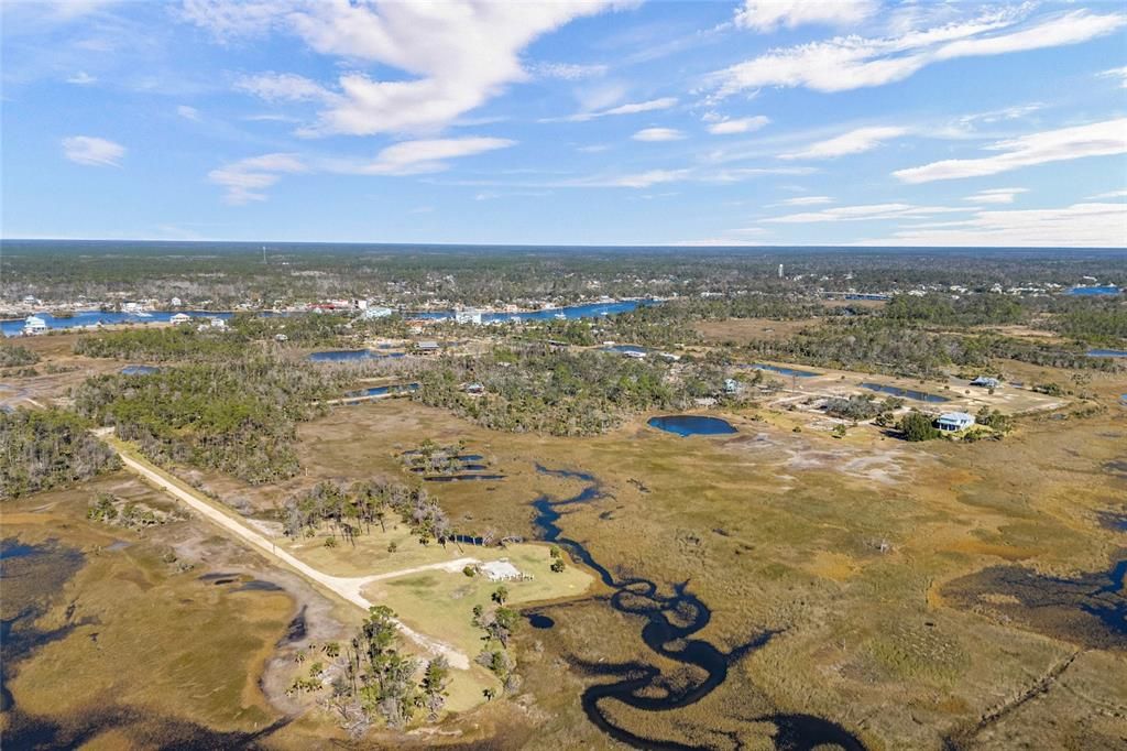 En Venta: $1,900,000 (25.48 acres)