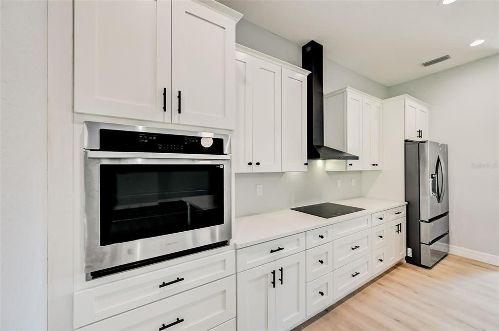 待售: $499,999 (4 贝兹, 3 浴室, 2456 平方英尺)