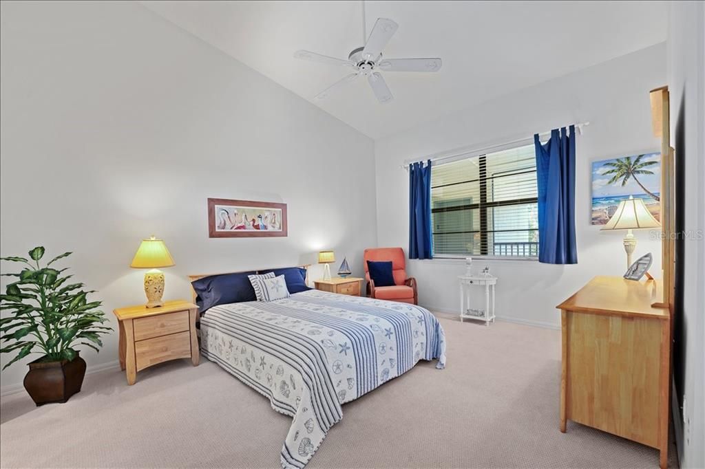 For Sale: $675,000 (2 beds, 2 baths, 1546 Square Feet)