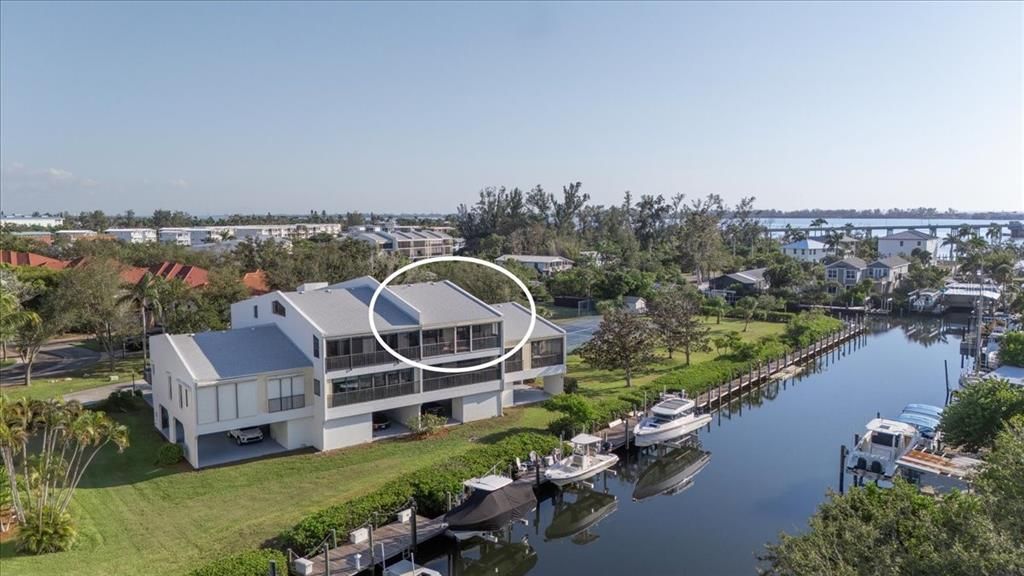 For Sale: $675,000 (2 beds, 2 baths, 1546 Square Feet)