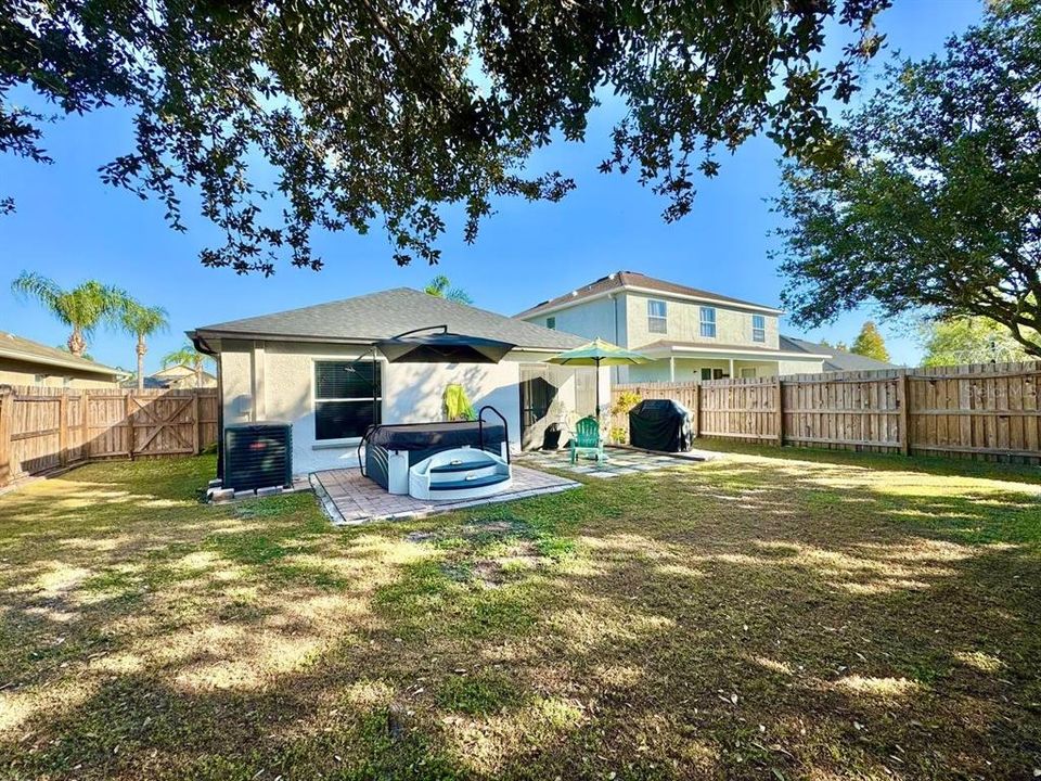 For Rent: $2,000 (3 beds, 2 baths, 1263 Square Feet)