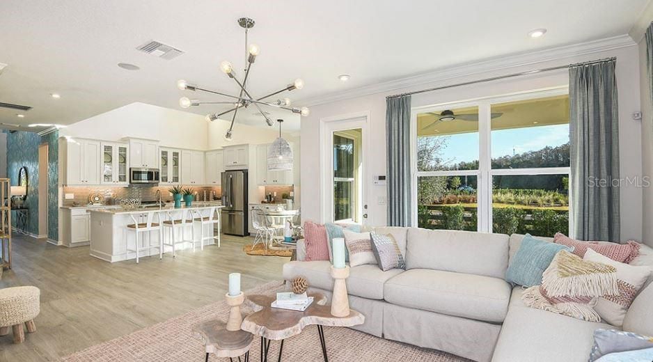 На продажу: $470,000 (4 спален, 3 ванн, 2149 Квадратных фут)