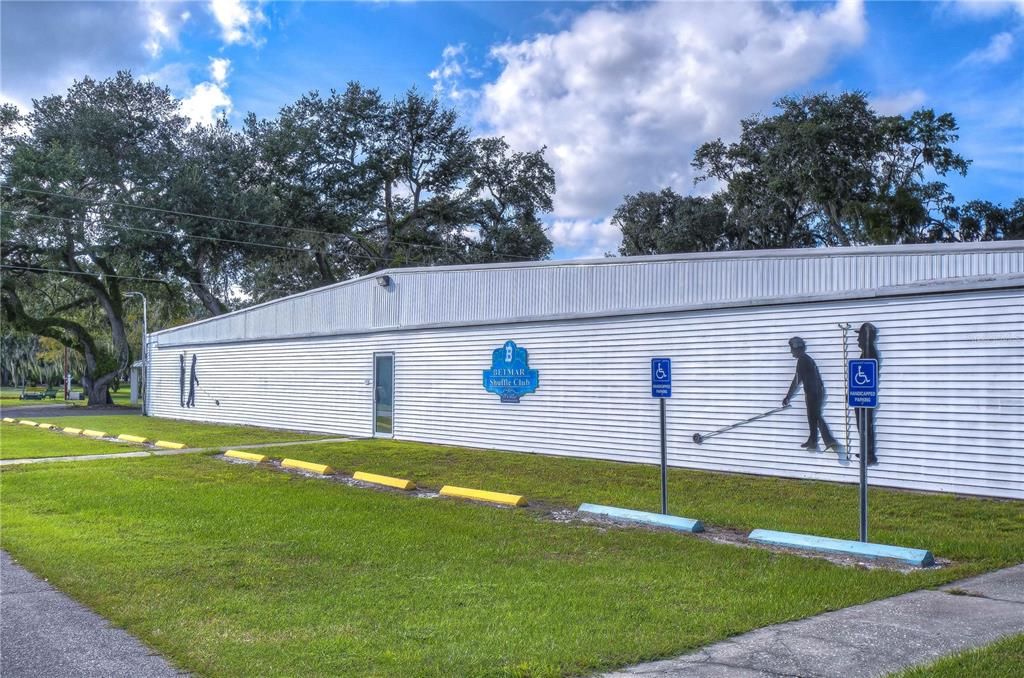 合同活跃: $132,500 (2 贝兹, 2 浴室, 1056 平方英尺)