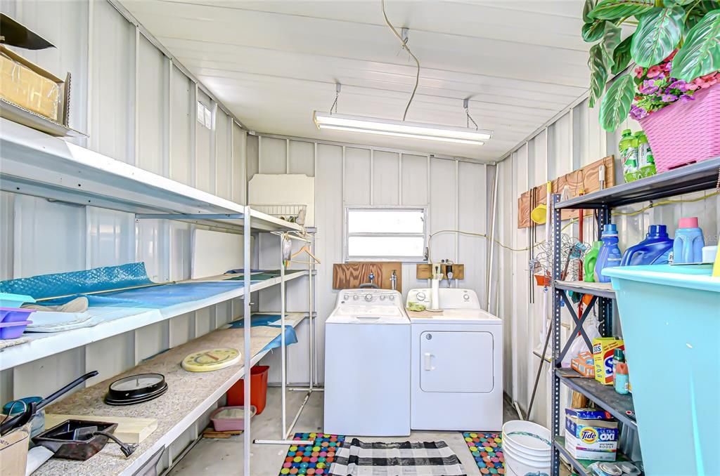 合同活跃: $132,500 (2 贝兹, 2 浴室, 1056 平方英尺)