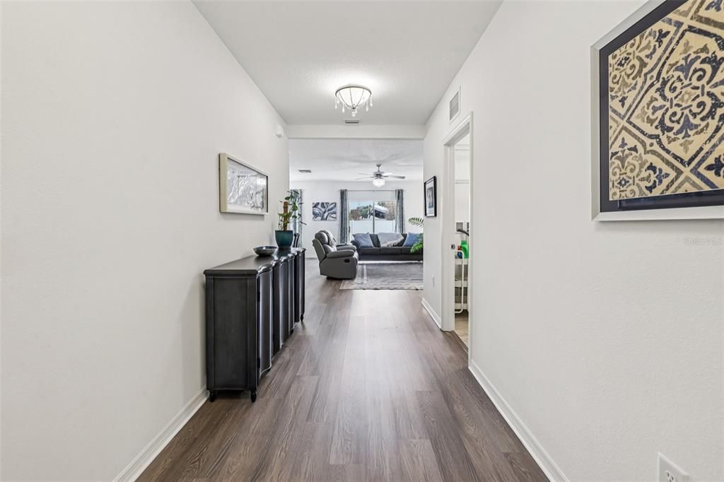 For Sale: $317,000 (3 beds, 2 baths, 1508 Square Feet)