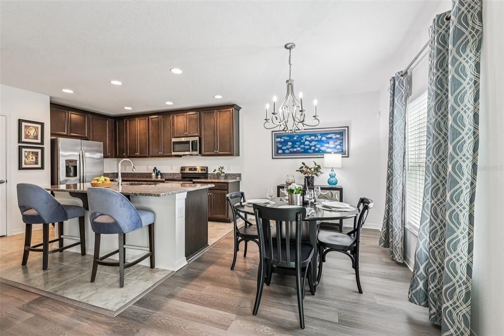 For Sale: $317,000 (3 beds, 2 baths, 1508 Square Feet)