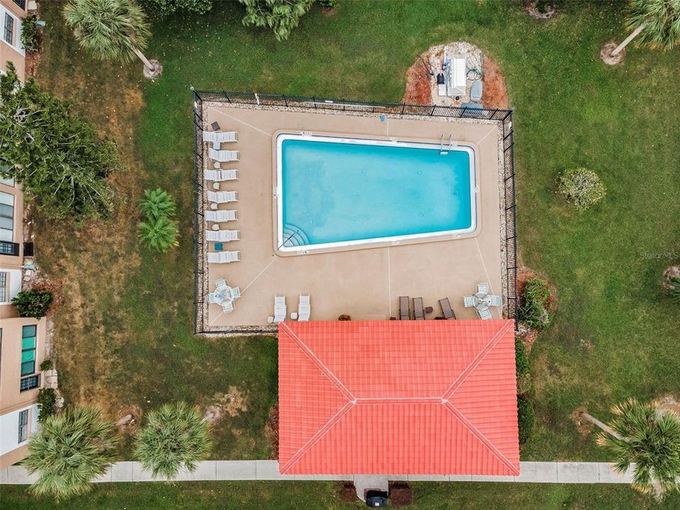 For Sale: $209,000 (2 beds, 2 baths, 1068 Square Feet)