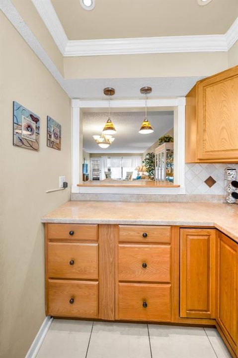 For Sale: $209,000 (2 beds, 2 baths, 1068 Square Feet)