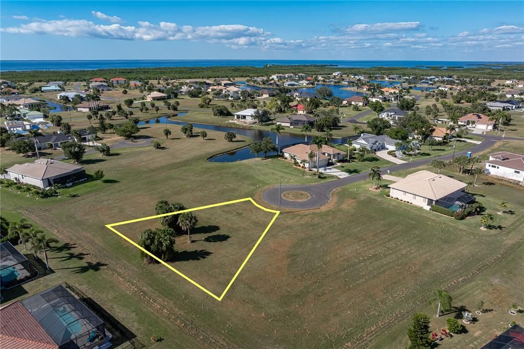 En Venta: $38,900 (0.28 acres)