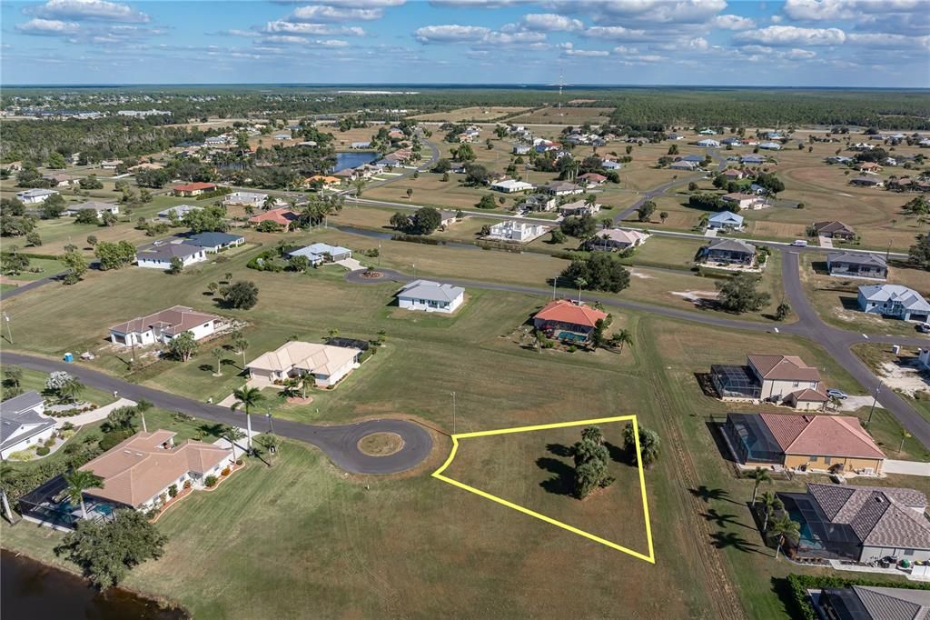 En Venta: $38,900 (0.28 acres)