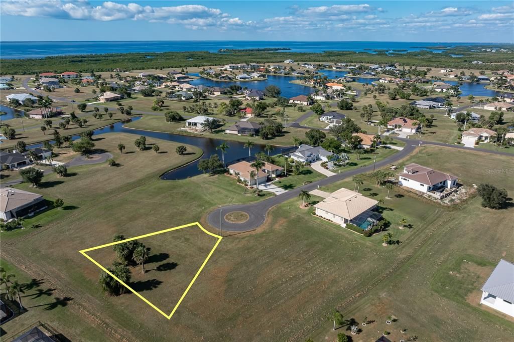 En Venta: $38,900 (0.28 acres)