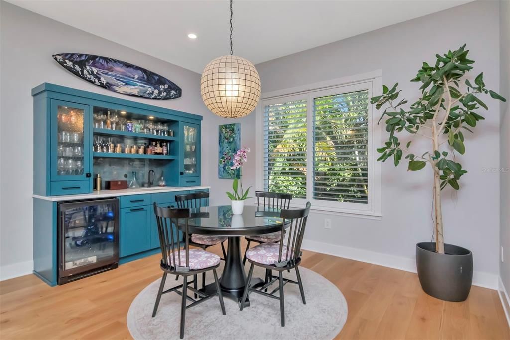 На продажу: $1,499,000 (4 спален, 3 ванн, 3245 Квадратных фут)