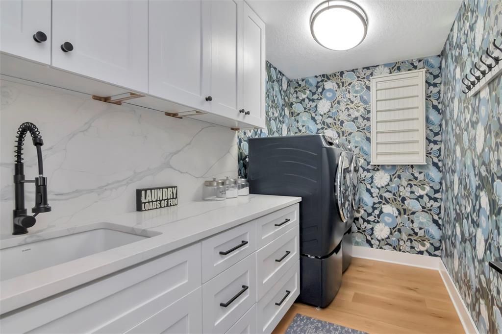 На продажу: $1,499,000 (4 спален, 3 ванн, 3245 Квадратных фут)