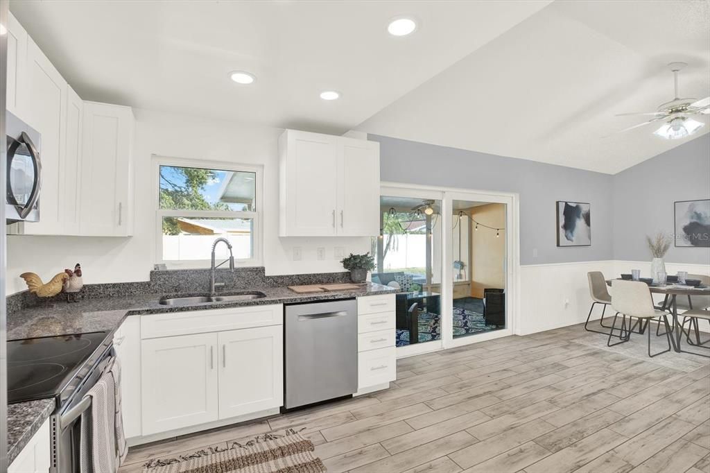Active With Contract: $540,000 (4 beds, 2 baths, 1614 Square Feet)