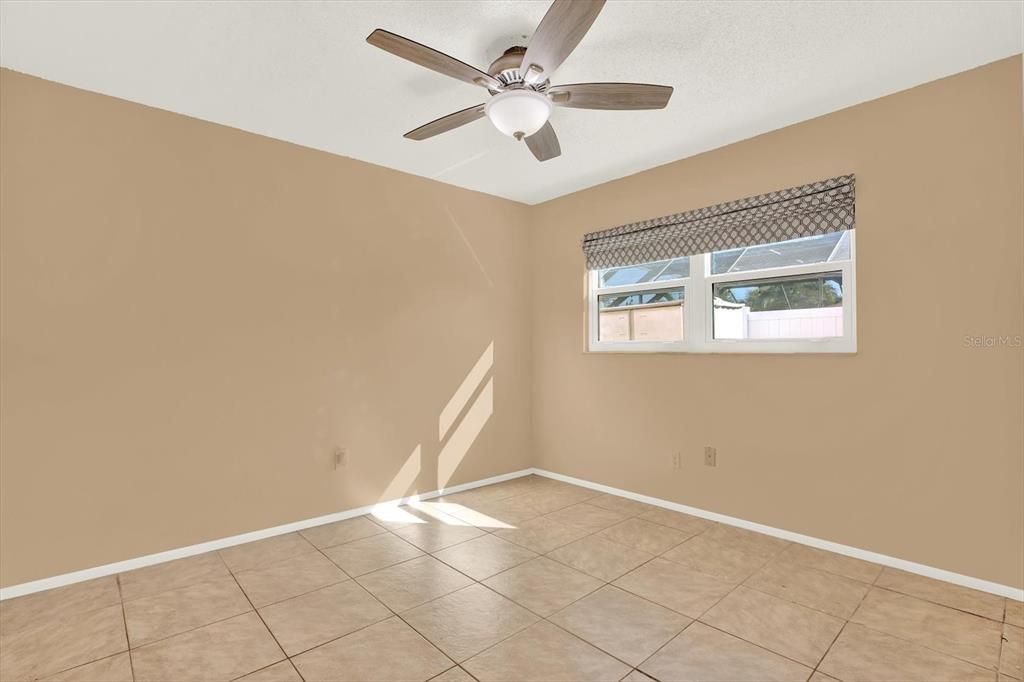 Active With Contract: $540,000 (4 beds, 2 baths, 1614 Square Feet)