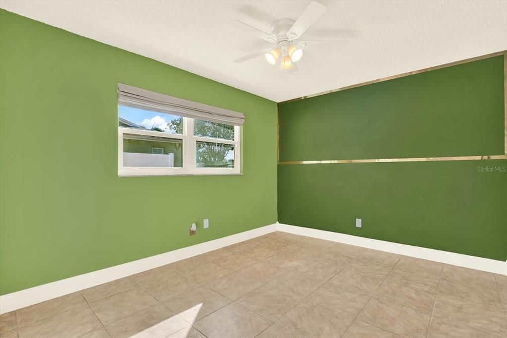 Active With Contract: $540,000 (4 beds, 2 baths, 1614 Square Feet)