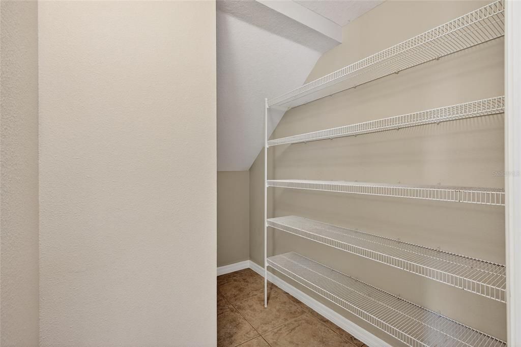 For Sale: $225,000 (2 beds, 2 baths, 1260 Square Feet)