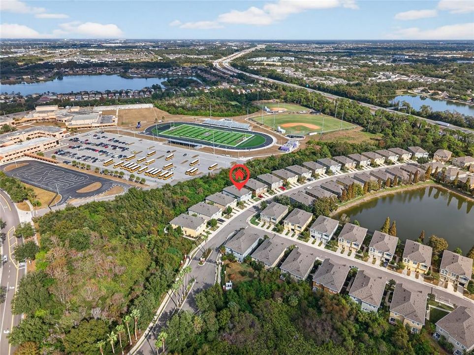 For Sale: $225,000 (2 beds, 2 baths, 1260 Square Feet)