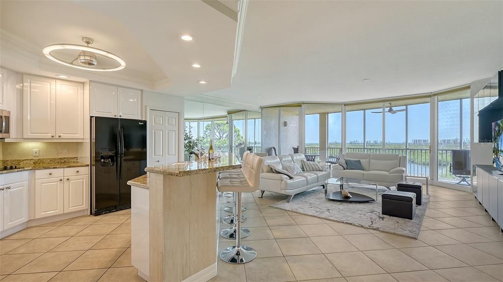 For Sale: $690,000 (3 beds, 3 baths, 2203 Square Feet)