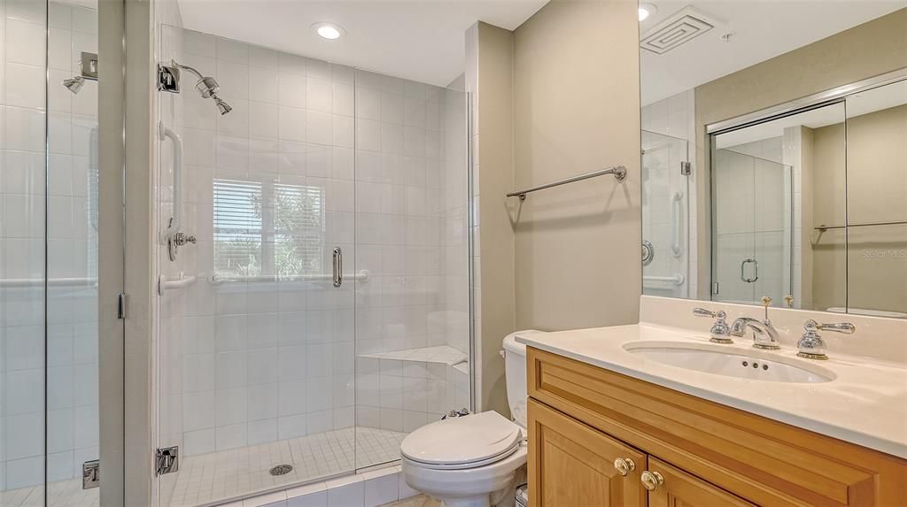 For Sale: $690,000 (3 beds, 3 baths, 2203 Square Feet)