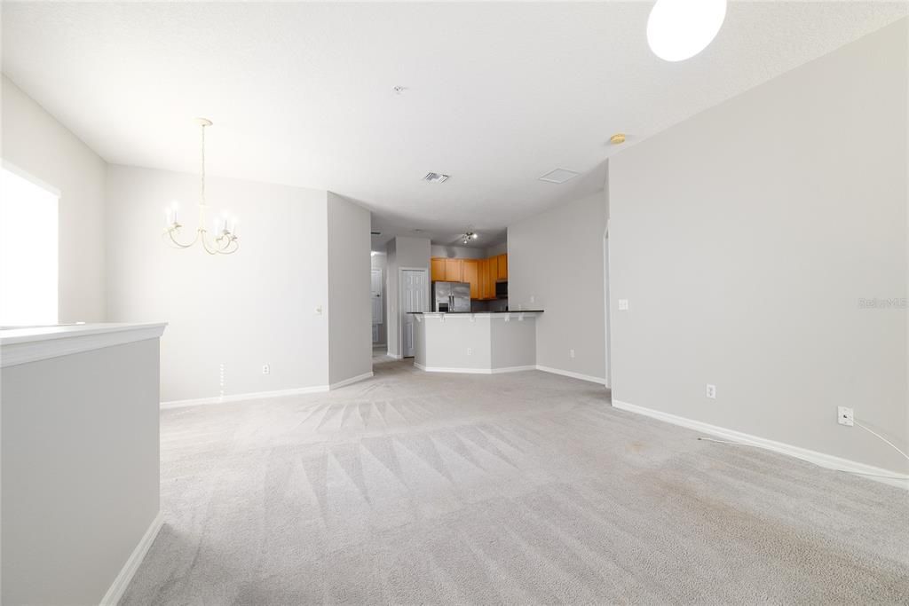 待售: $259,000 (3 贝兹, 2 浴室, 1380 平方英尺)