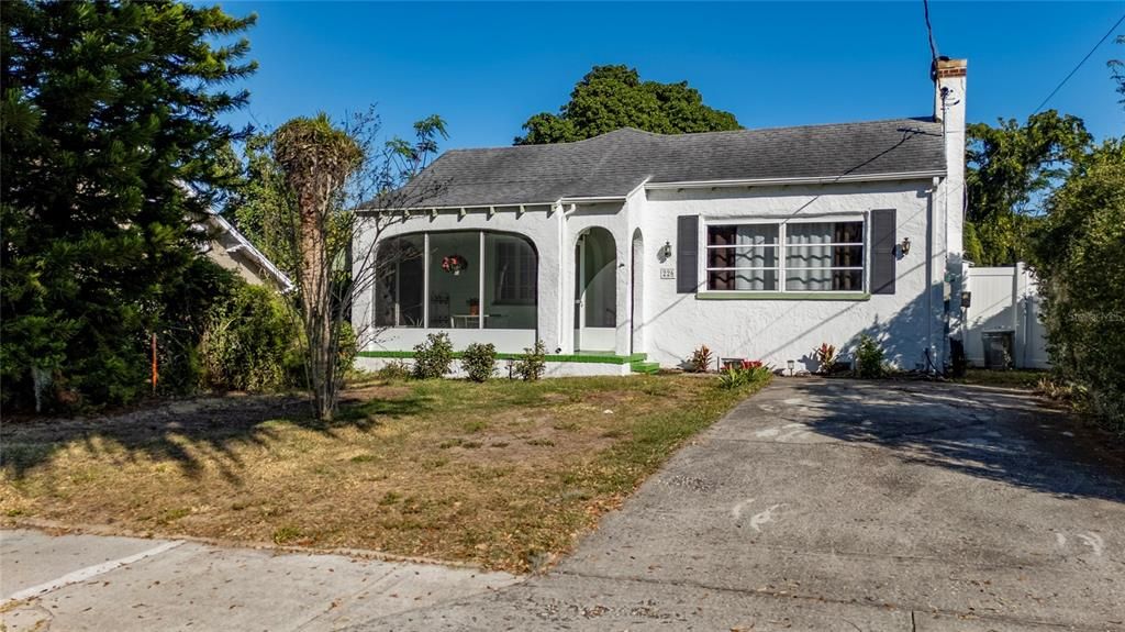 En Venta: $204,700 (3 camas, 1 baños, 1438 Pies cuadrados)