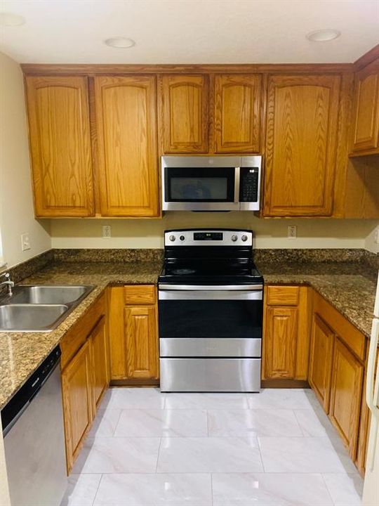 En Renta: $1,600 (3 camas, 2 baños, 1496 Pies cuadrados)