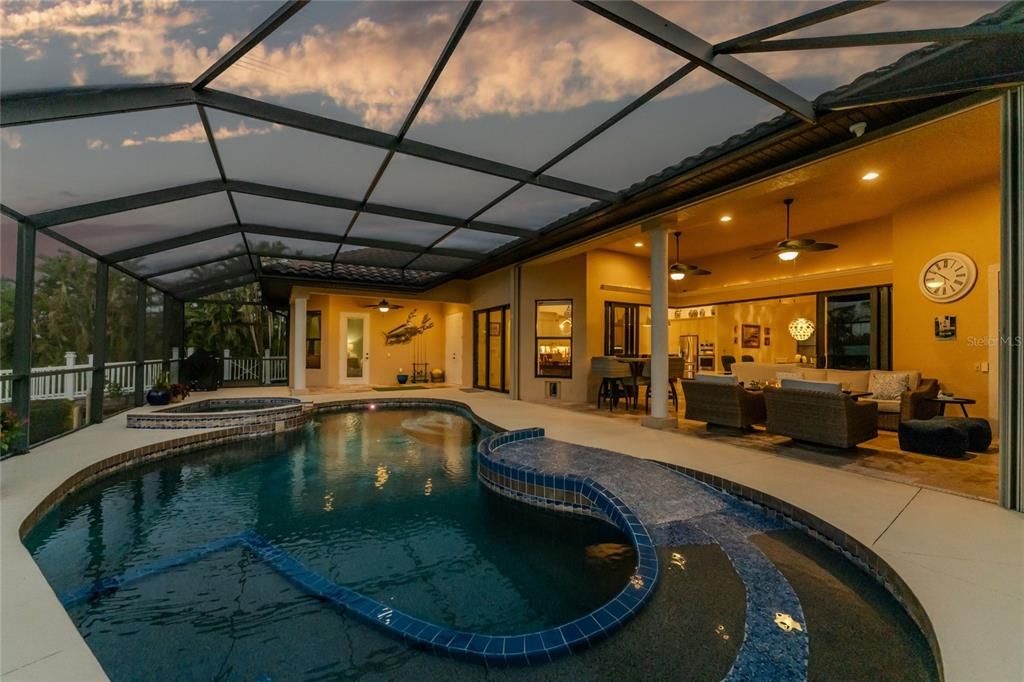 For Sale: $1,575,000 (4 beds, 3 baths, 2908 Square Feet)