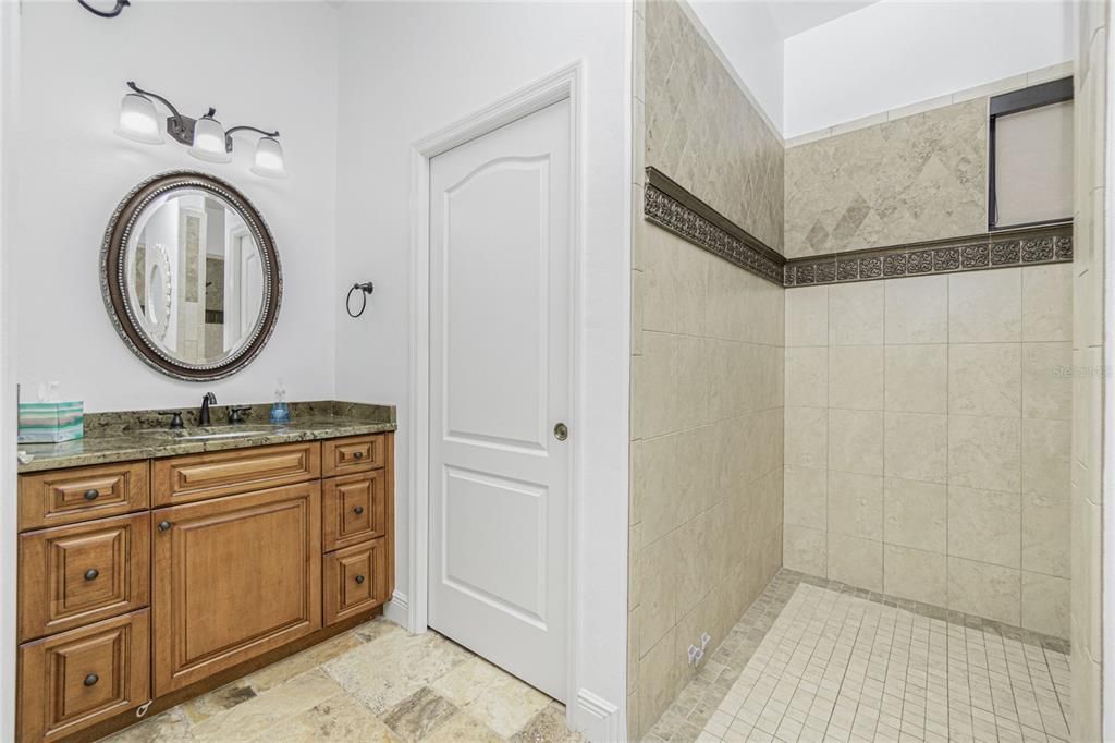 For Sale: $1,575,000 (4 beds, 3 baths, 2908 Square Feet)