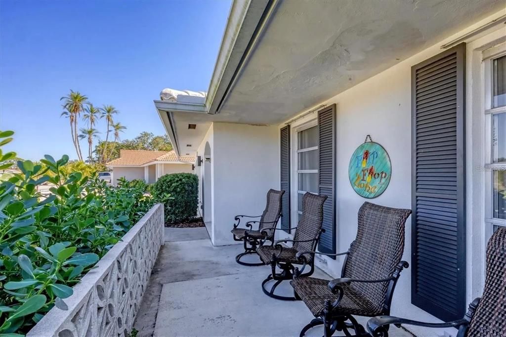 For Rent: $4,500 (3 beds, 2 baths, 1624 Square Feet)