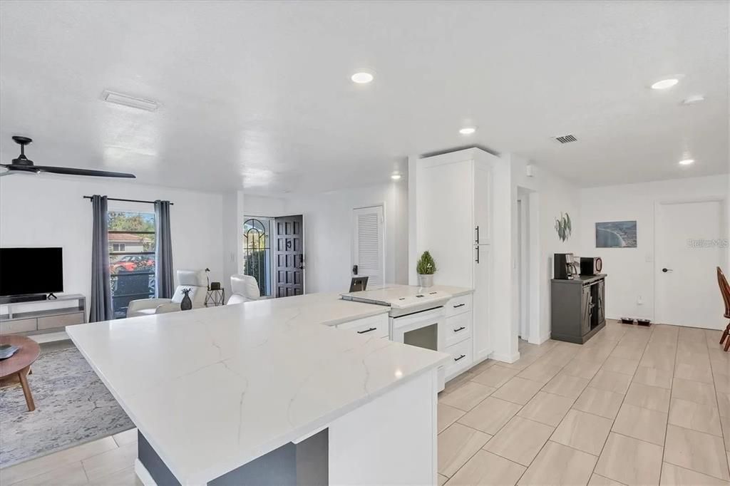 For Rent: $4,500 (3 beds, 2 baths, 1624 Square Feet)