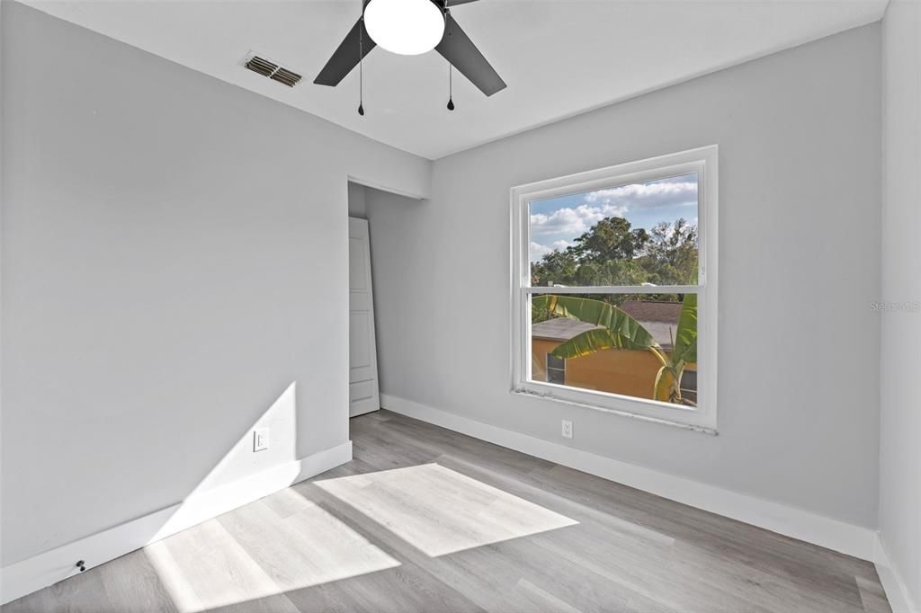 En Venta: $270,000 (3 camas, 1 baños, 1022 Pies cuadrados)