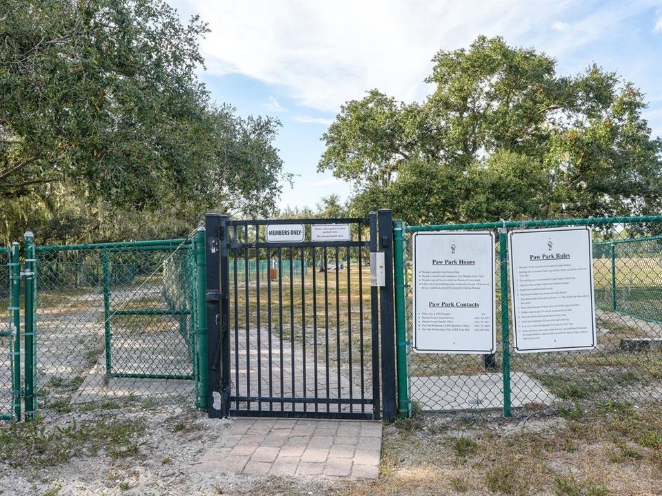 For Sale: $625,000 (4 beds, 3 baths, 2572 Square Feet)