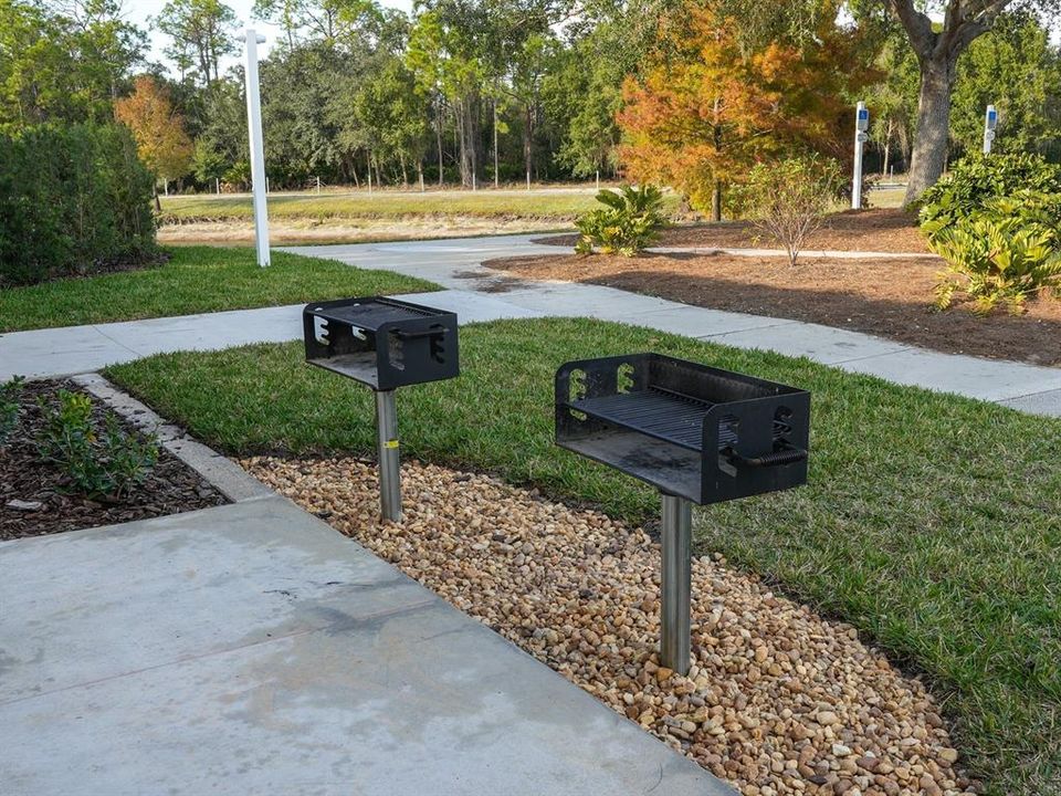 For Sale: $625,000 (4 beds, 3 baths, 2572 Square Feet)