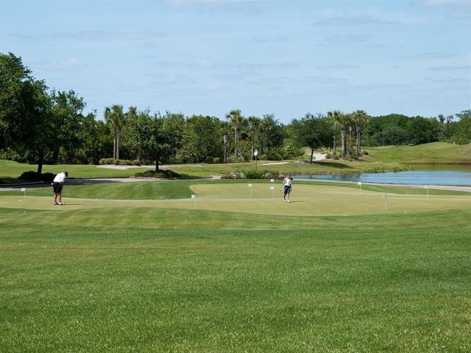 For Sale: $625,000 (4 beds, 3 baths, 2572 Square Feet)