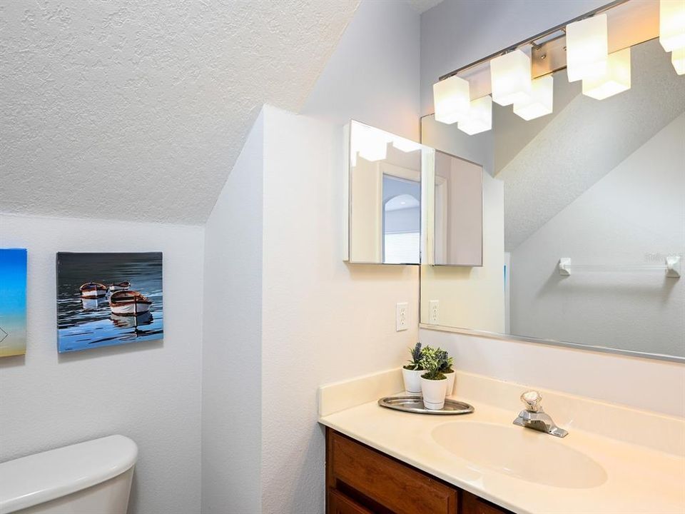 For Sale: $625,000 (4 beds, 3 baths, 2572 Square Feet)