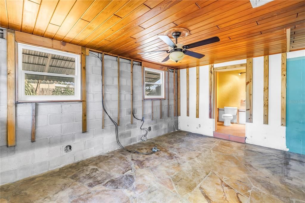 Active With Contract: $379,000 (3 beds, 2 baths, 1566 Square Feet)