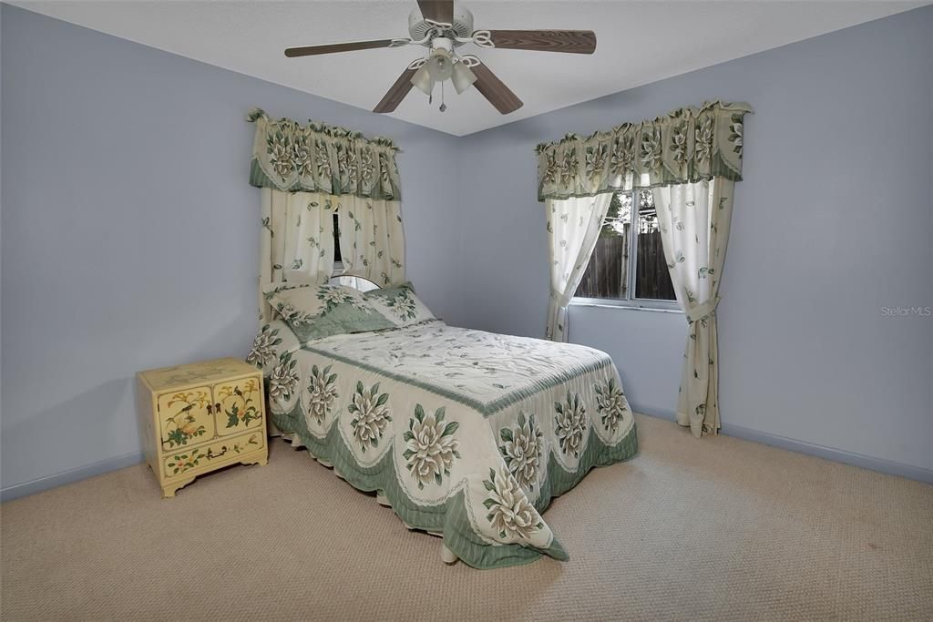 For Sale: $275,000 (3 beds, 2 baths, 1760 Square Feet)