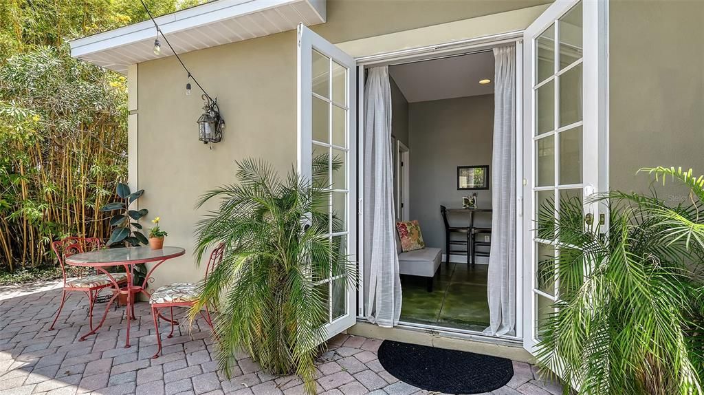 En Venta: $1,400,000 (3 camas, 3 baños, 1738 Pies cuadrados)