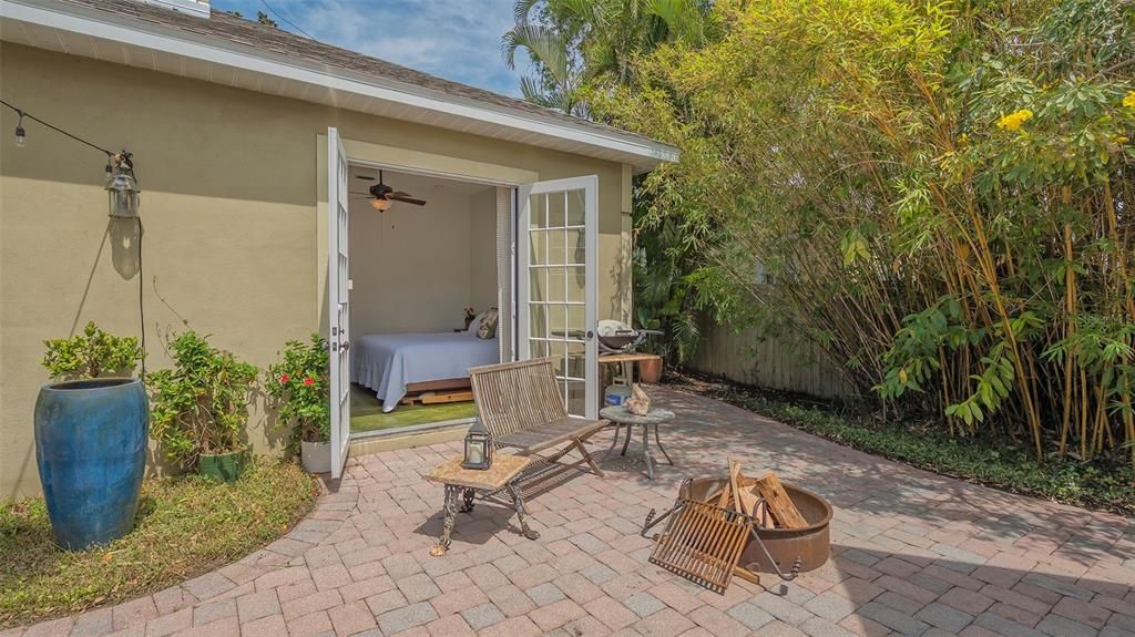 En Venta: $1,400,000 (3 camas, 3 baños, 1738 Pies cuadrados)