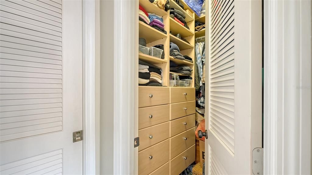 En Venta: $1,400,000 (3 camas, 3 baños, 1738 Pies cuadrados)